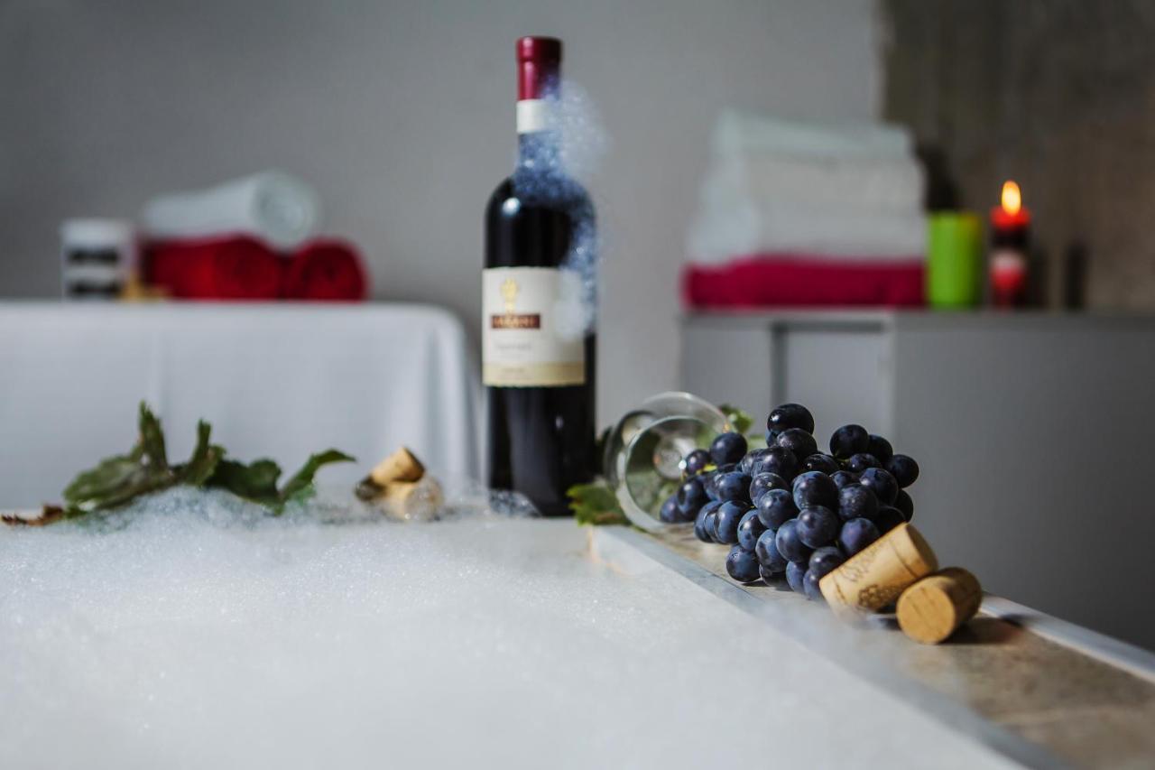 Degustarium Hotel Tbilisi Ngoại thất bức ảnh