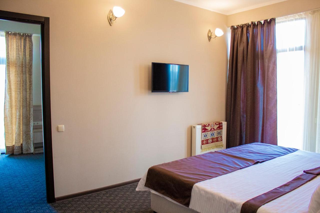 Degustarium Hotel Tbilisi Ngoại thất bức ảnh